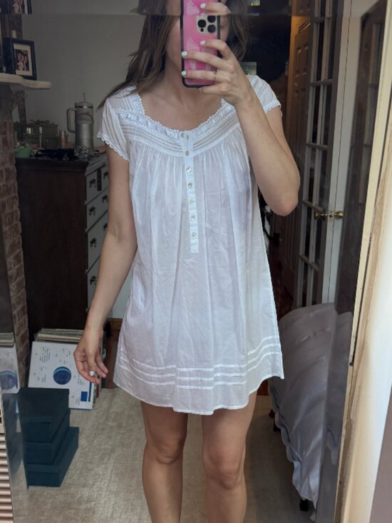 Eileen West Dresses & Skirts - Vintage Cottagecore White Mini Dress - White Cotton and Lace / Eileen West Sz S